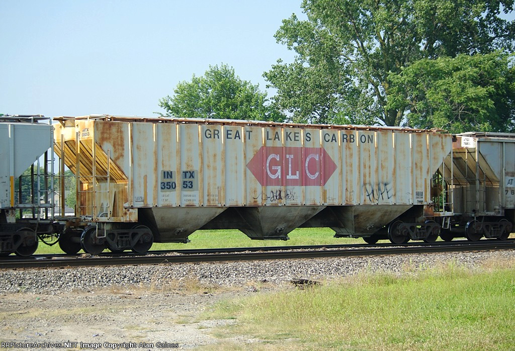 INTX Covered Hopper 35053