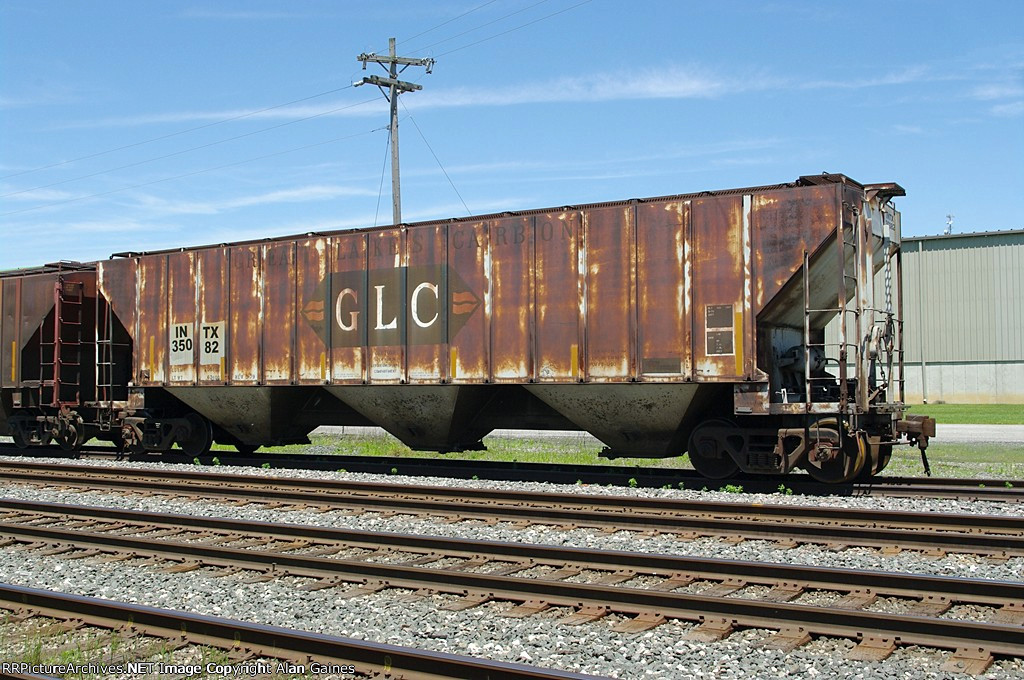 INTX Covered Hopper 35082