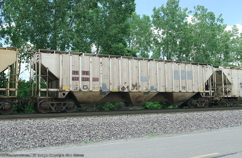 INTX Covered Hopper 472121
