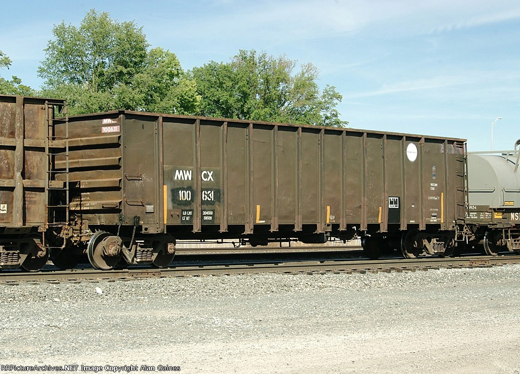 MWCX Gondola 100631