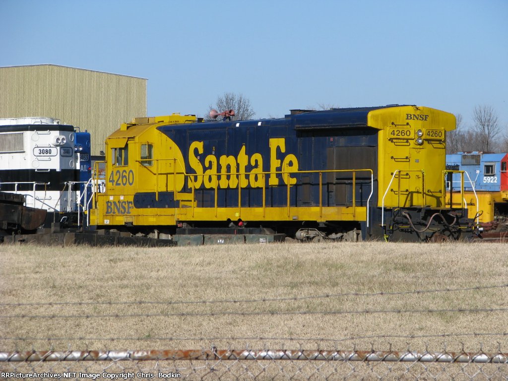 BNSF 4260
