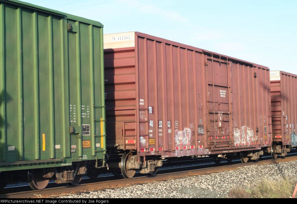 TR 405243