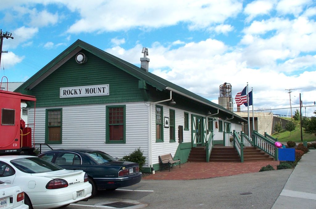Restored N&W Depot