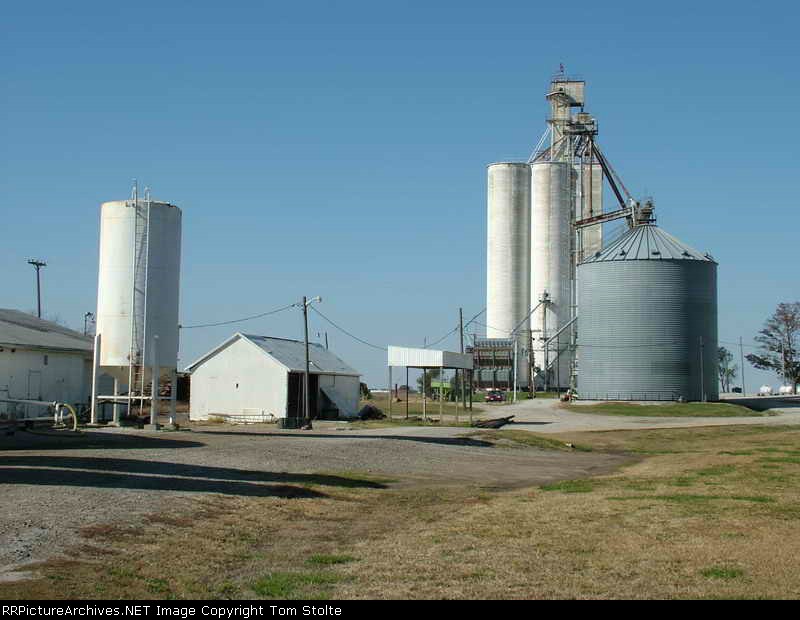 Willis grain elevator