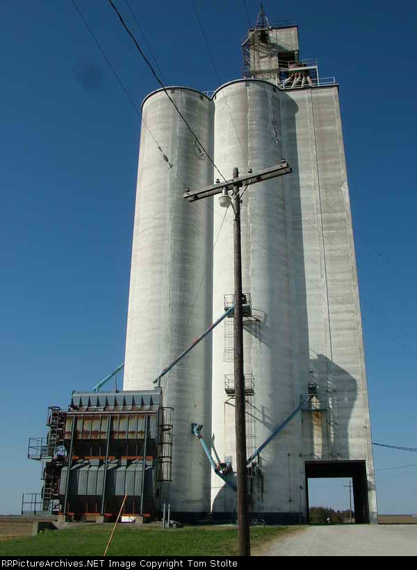Willis grain elevator