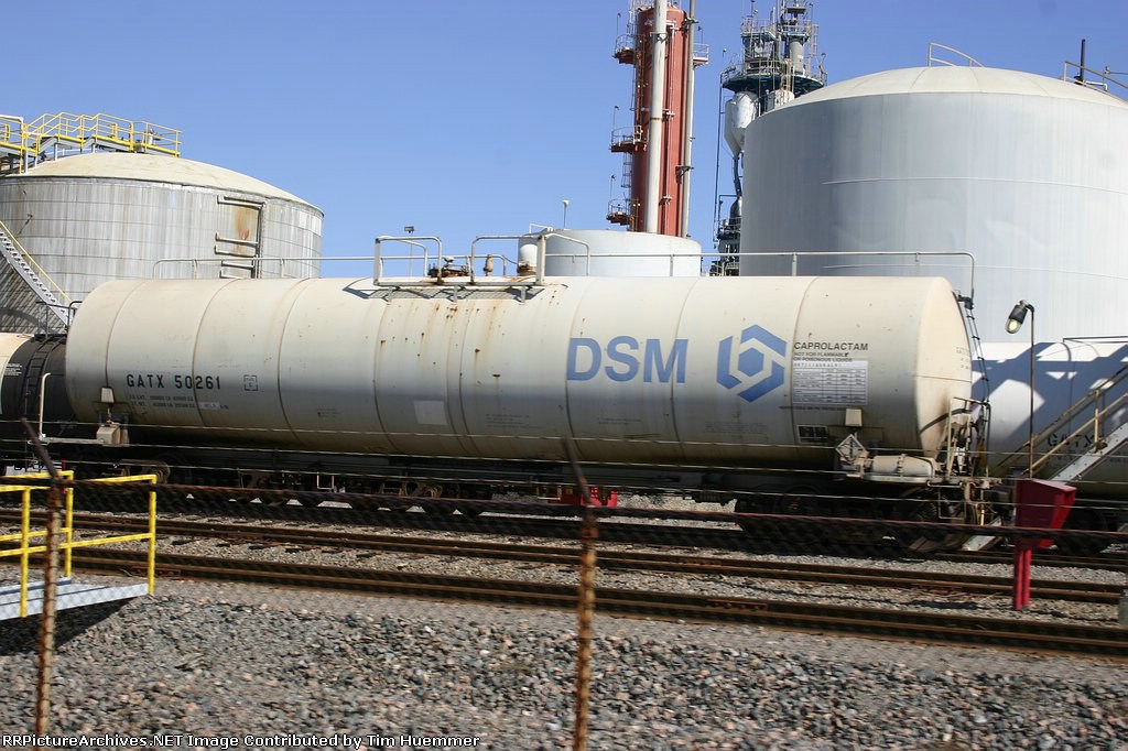 Caprolactam tank car