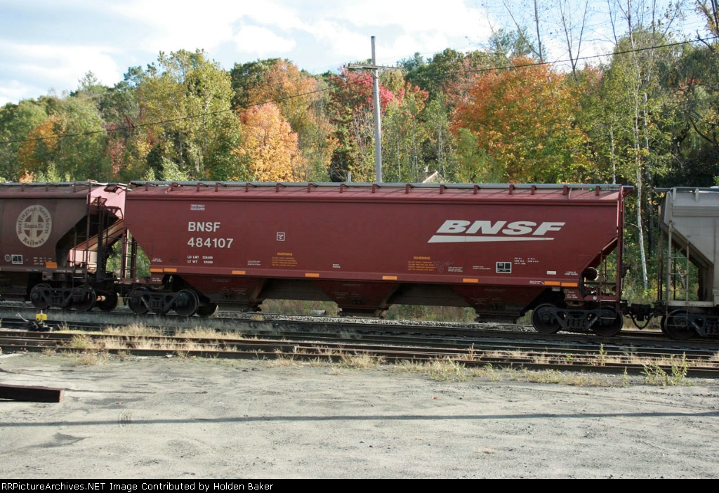 BNSF 484107