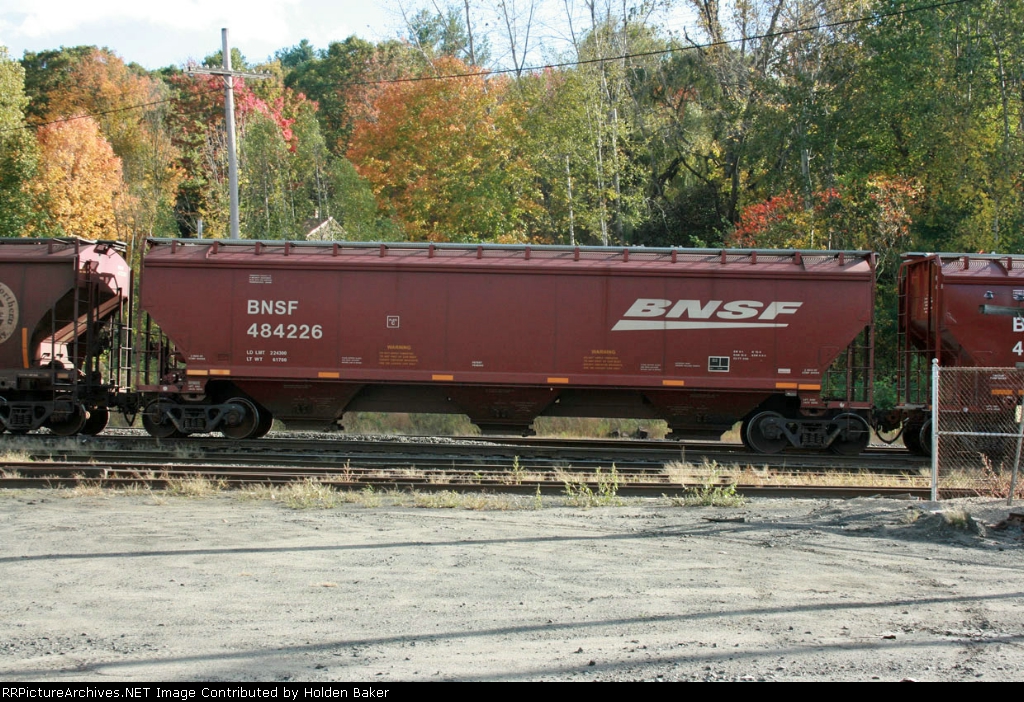 BNSF 484226