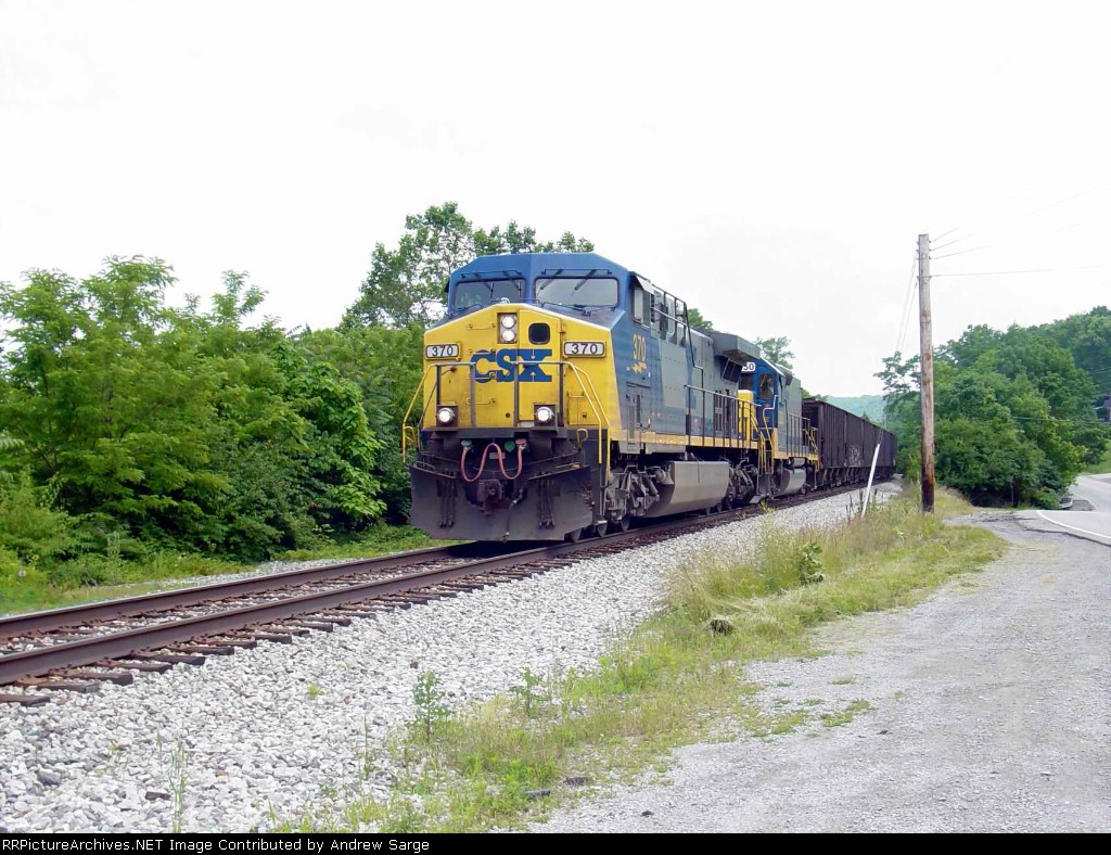 CSX 370 Westbound at Brent