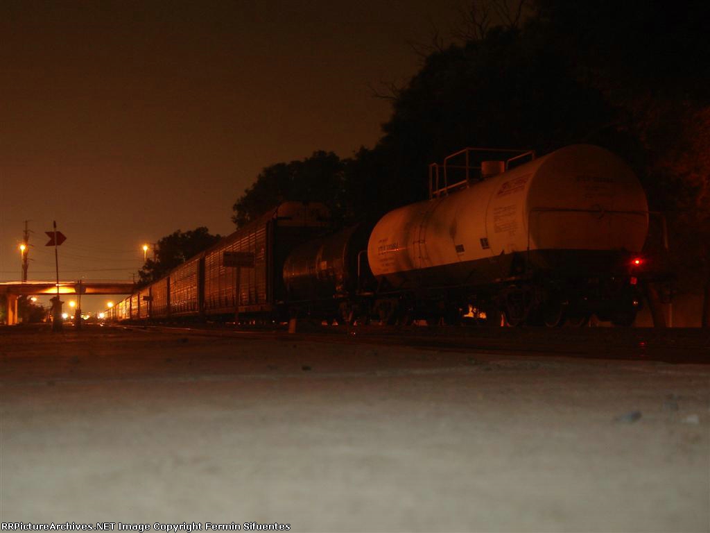 The Monterrey Yard in the Night