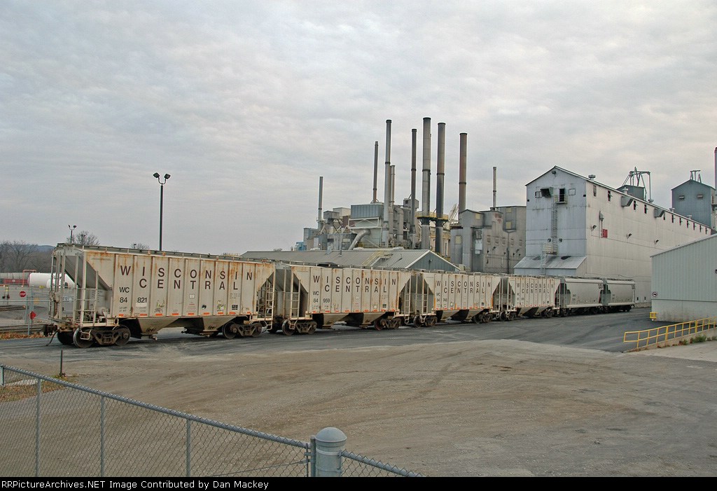 WC hoppers at the 3M Plant