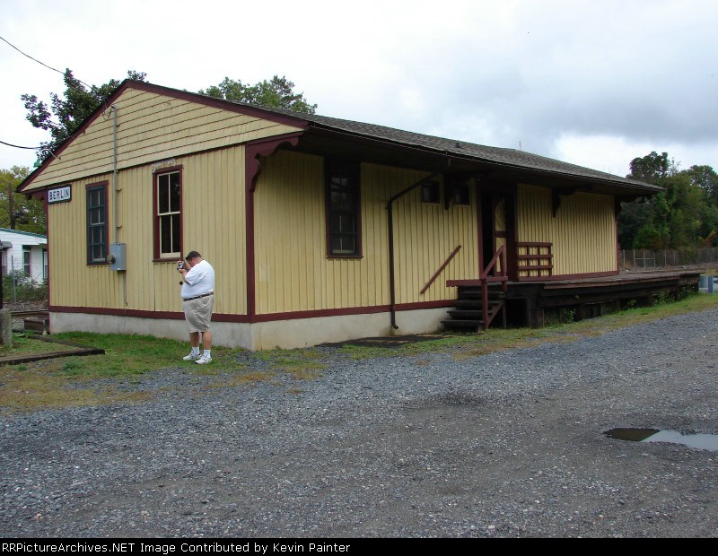 Restored exterior-rear (w Homer)