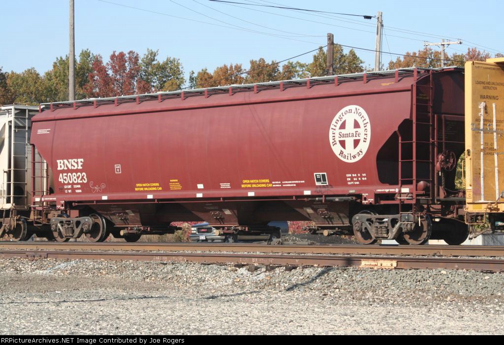 BNSF 450823