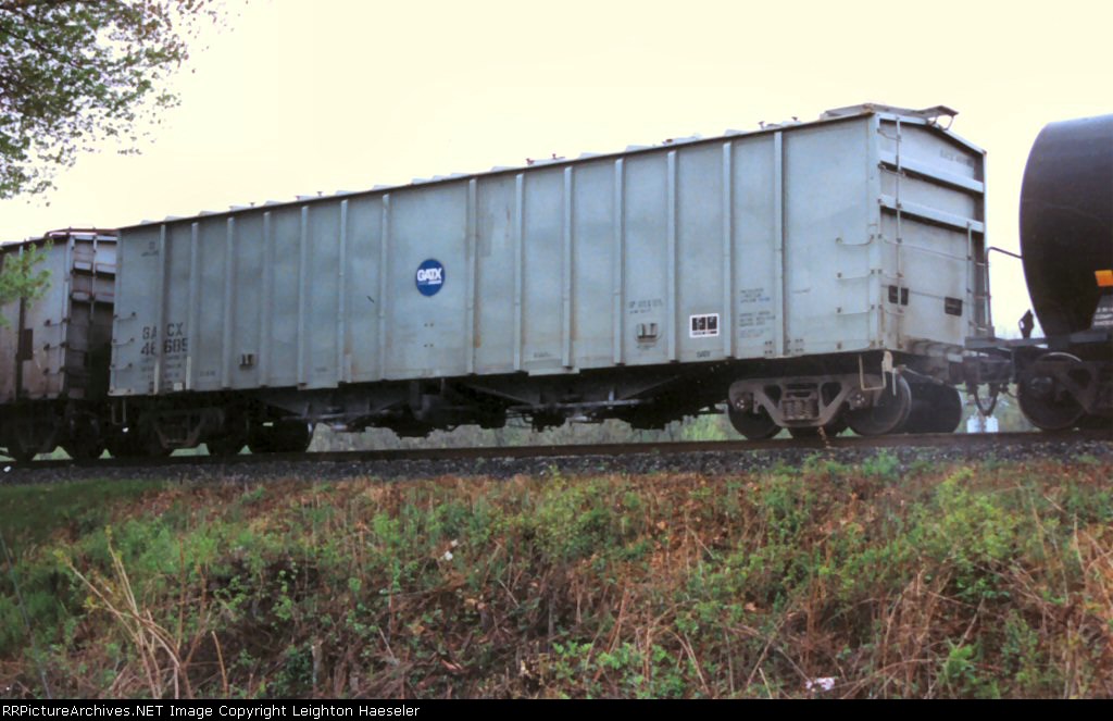 GACX 46685 with GATX decal