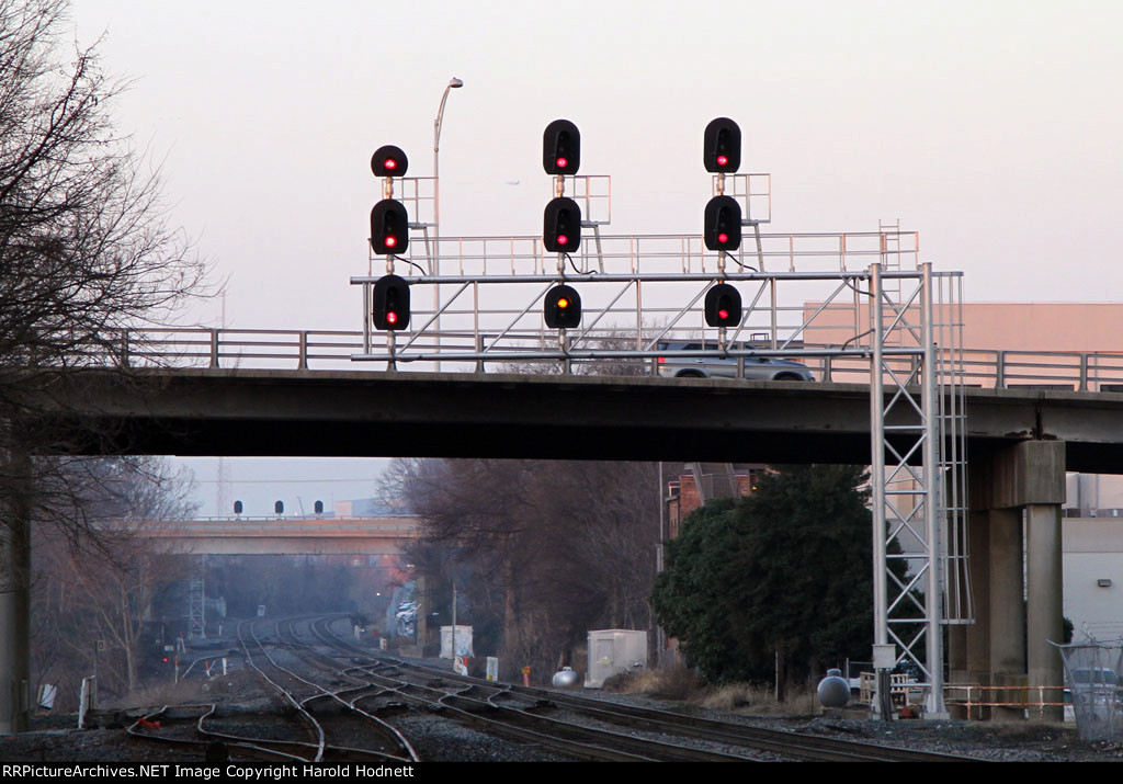 The signals and track at Elm, looking southbound