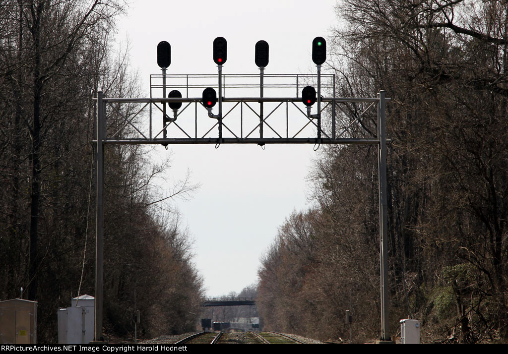 Signal on right (track 2) shows clear for train 119 at Five Row