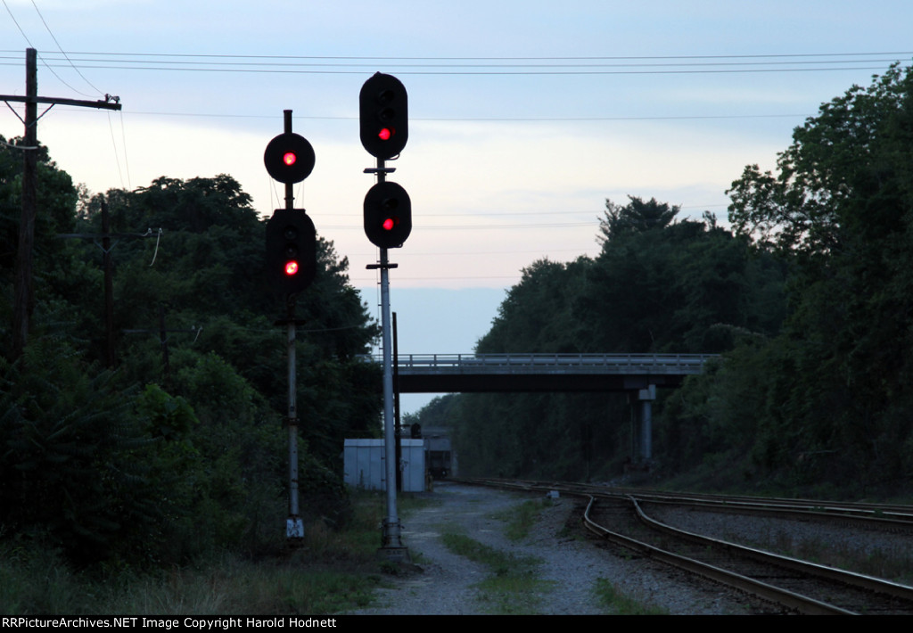 The signals at Raleigh Street