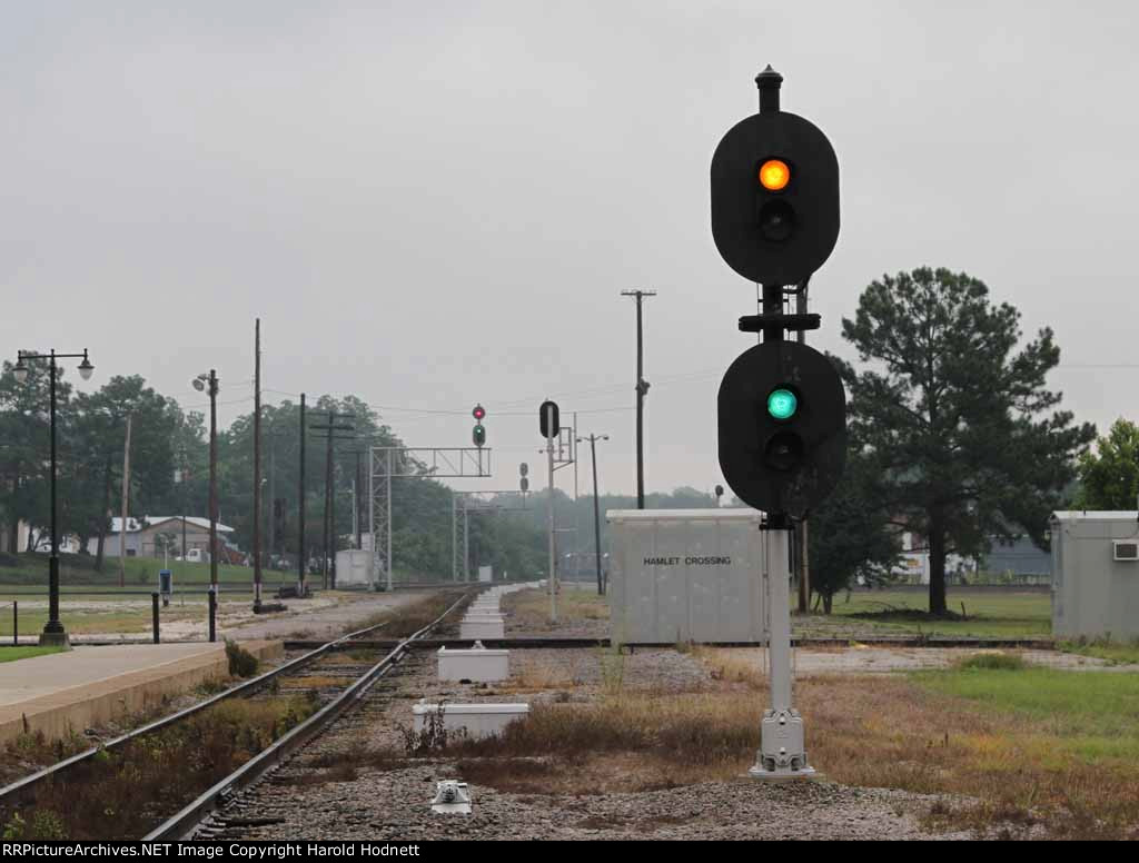 Signals are lined for P092 to head northbound