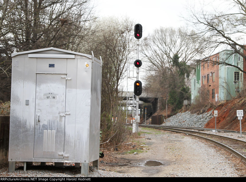 CSX signal at Southern Junction