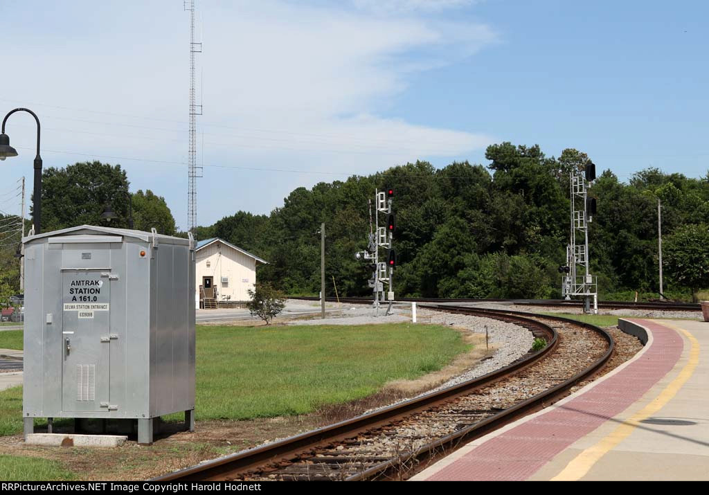 New signal for the NS connection 