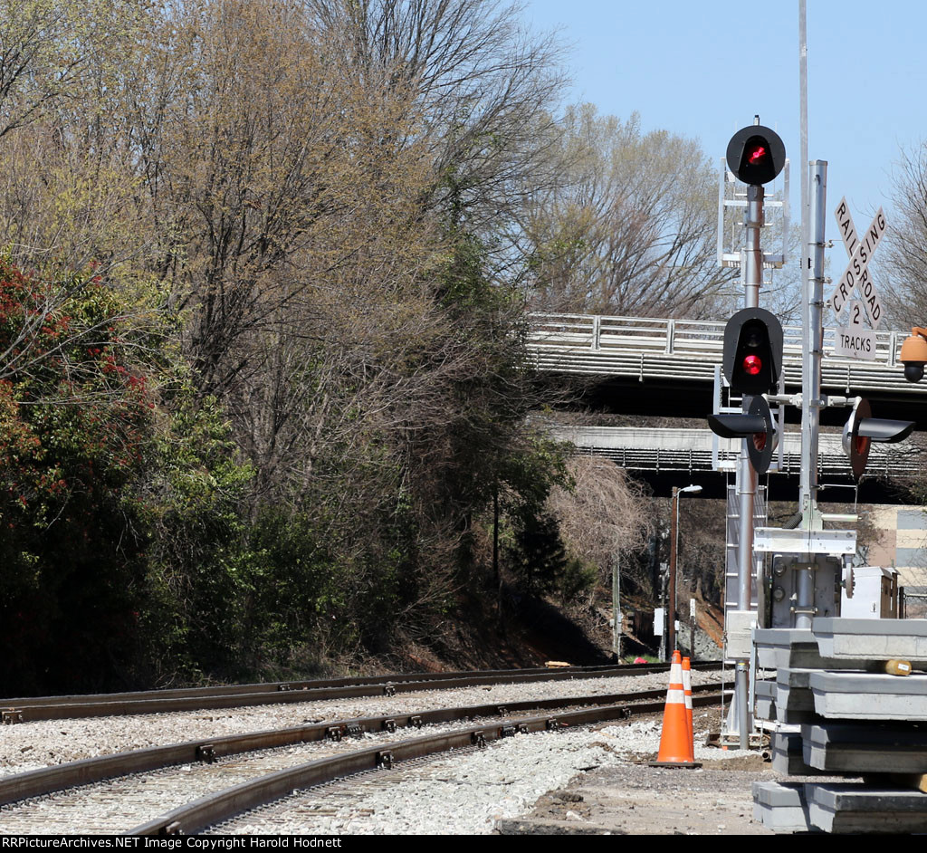 Signal from NS connecting track to Southern Junction, facing northbound