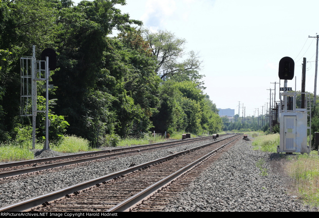 Looking east at the signals mp 39.2