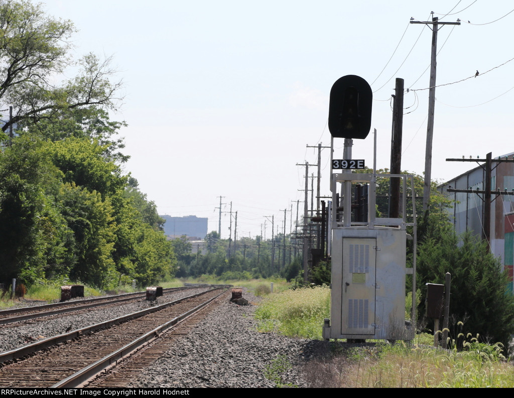 Eastbound signal on the line @ mp 39.2