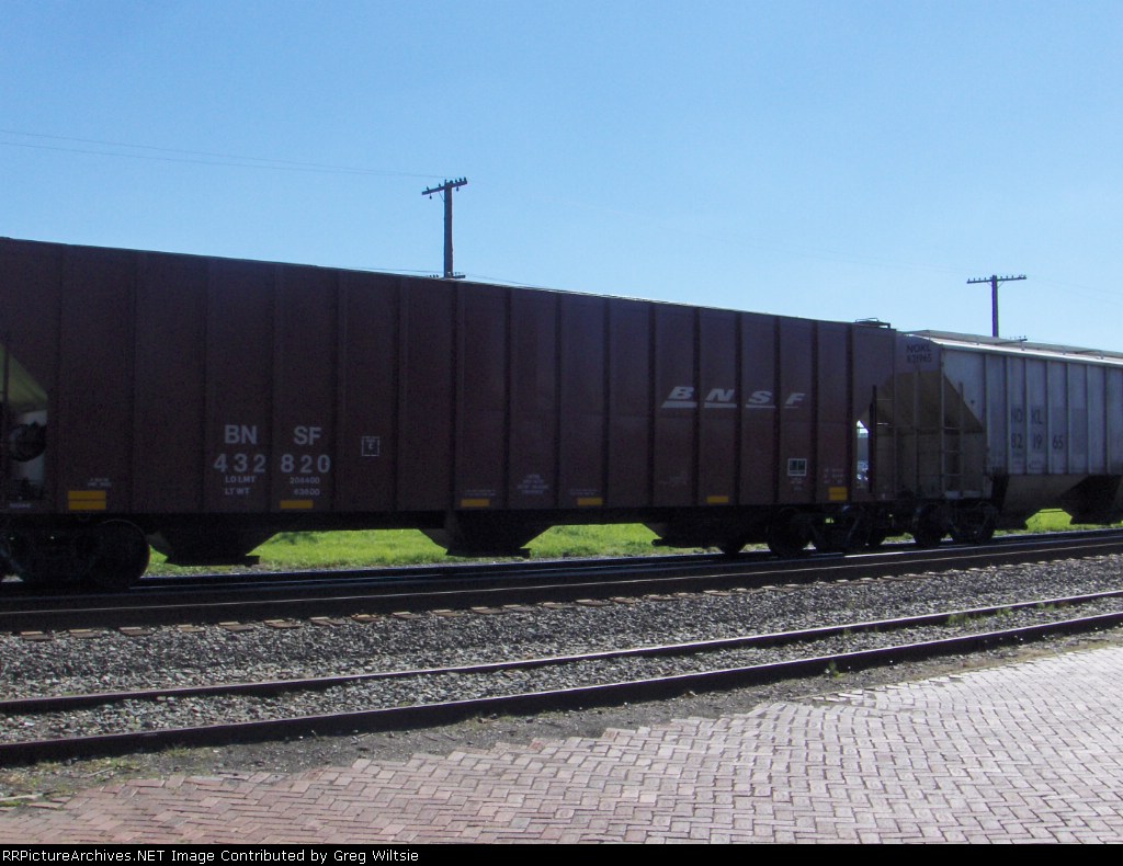BNSF 432820