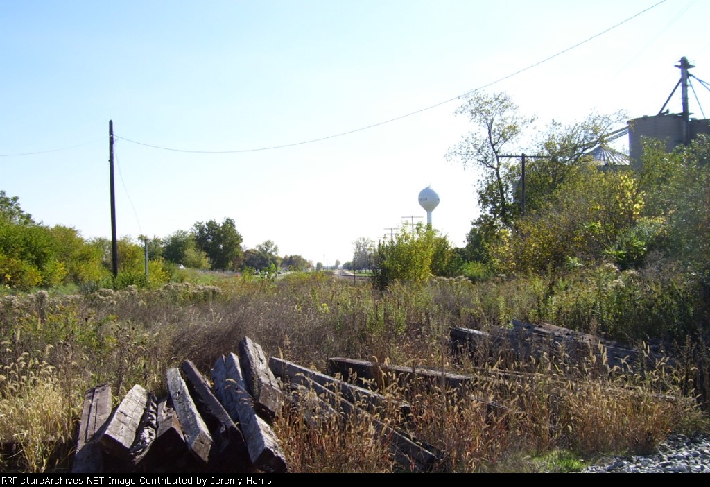 P&E Looking East towad Champaign