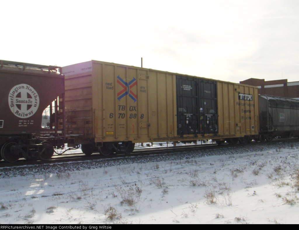 TBOX 670888