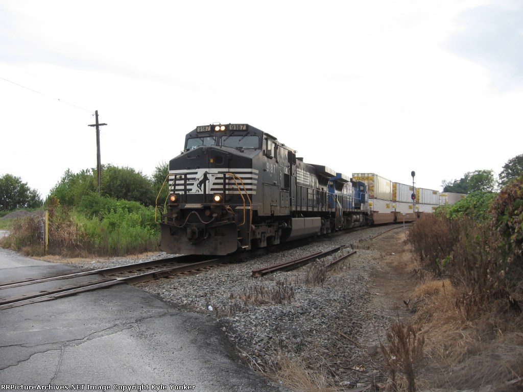 NB intermodal on the Piedmont Div