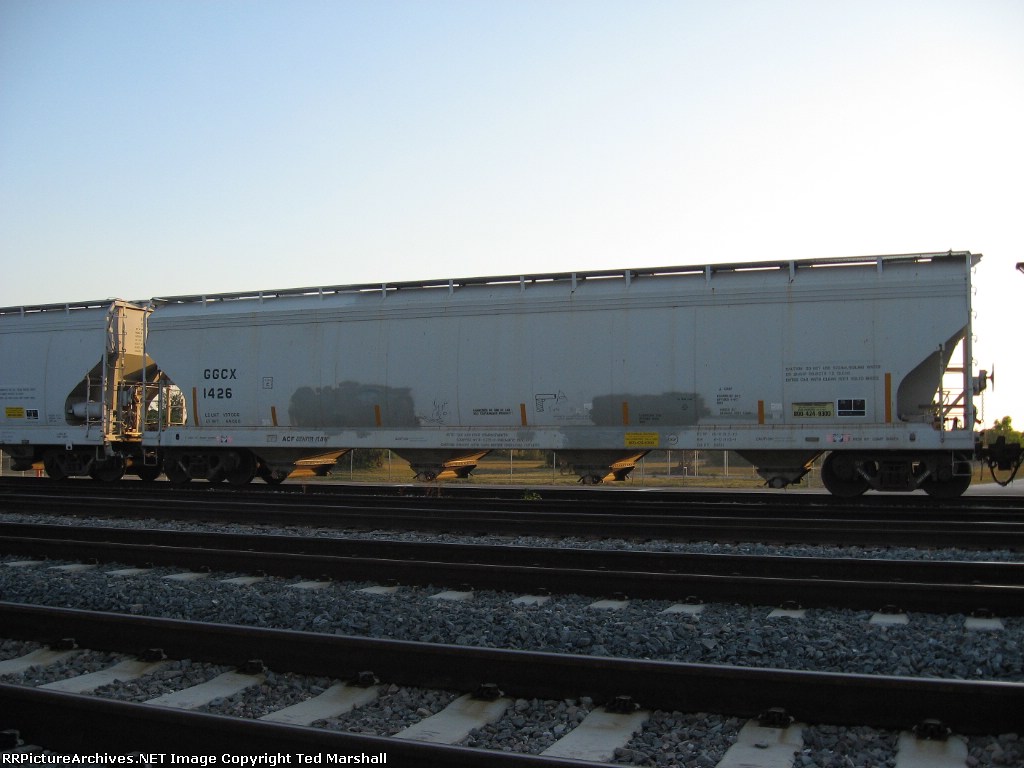 Side "B" of GGCX 1426 sitting on the siding 