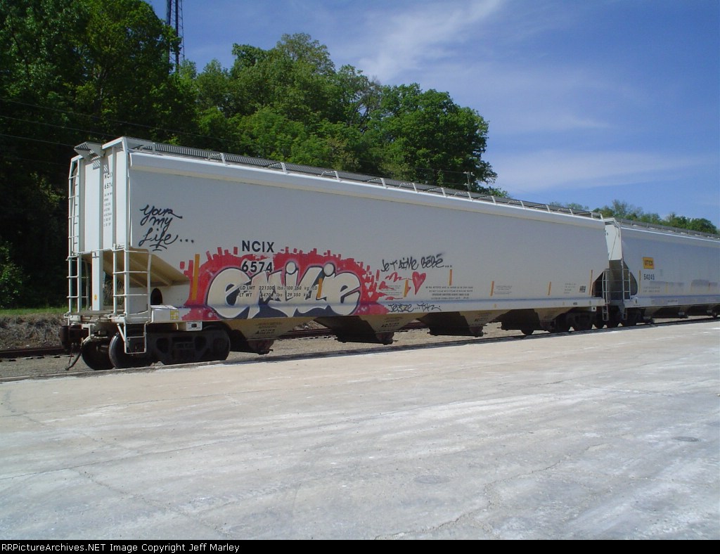 NCIX 6574