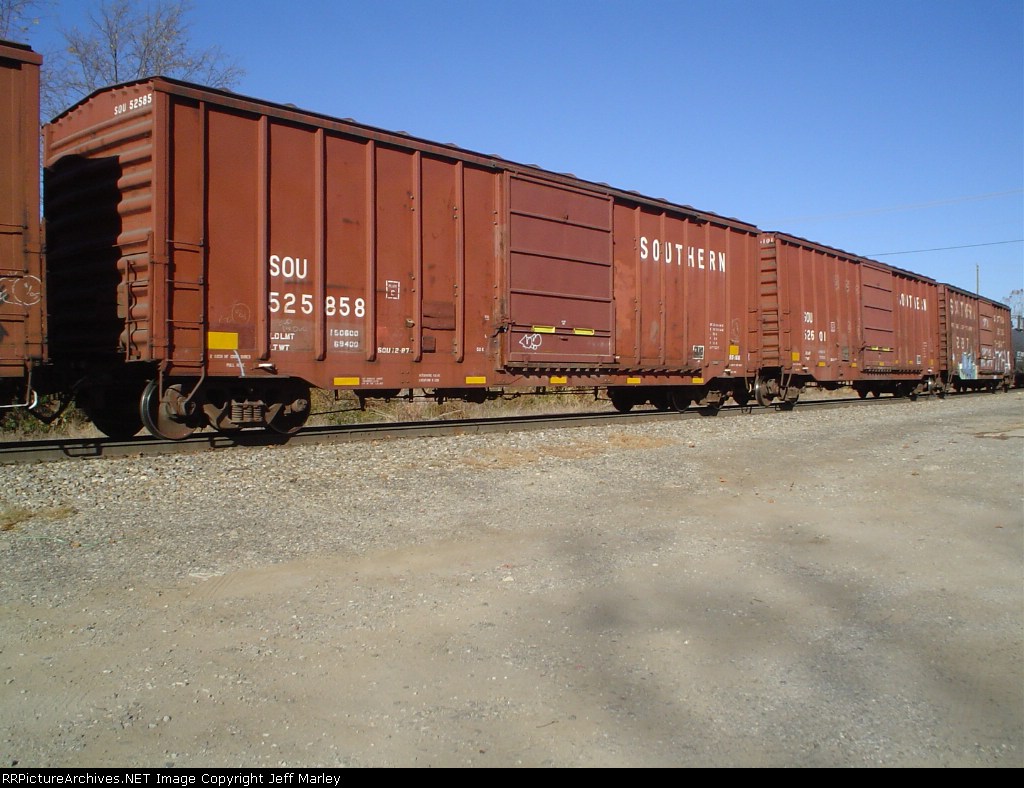 SOU 525858