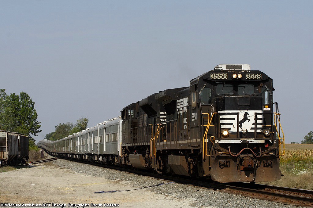 NS 3558 B32-8