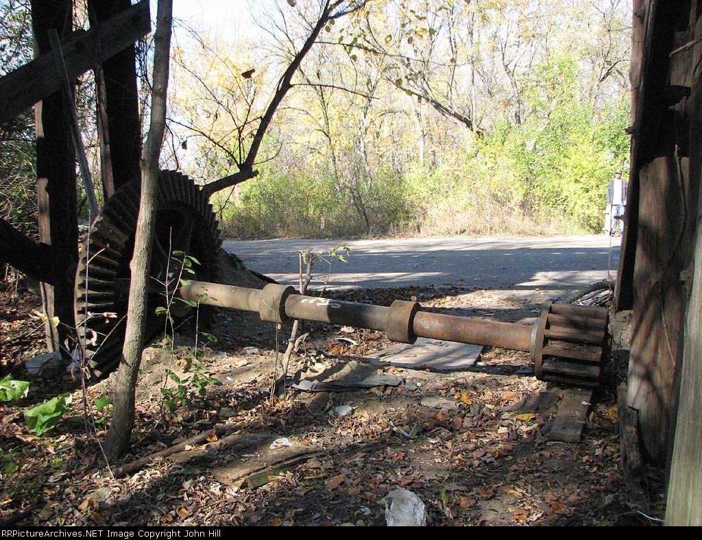 081025014 Rock Island Inver Grove Swing Bridge Tour