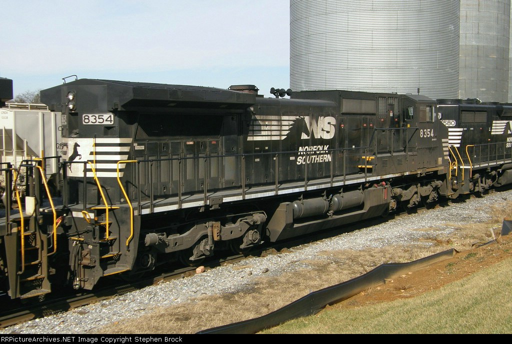 NS 8354