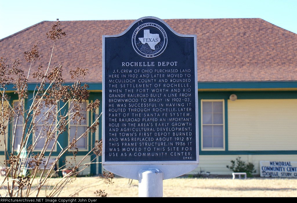 Rochelle Depot Historical Marker