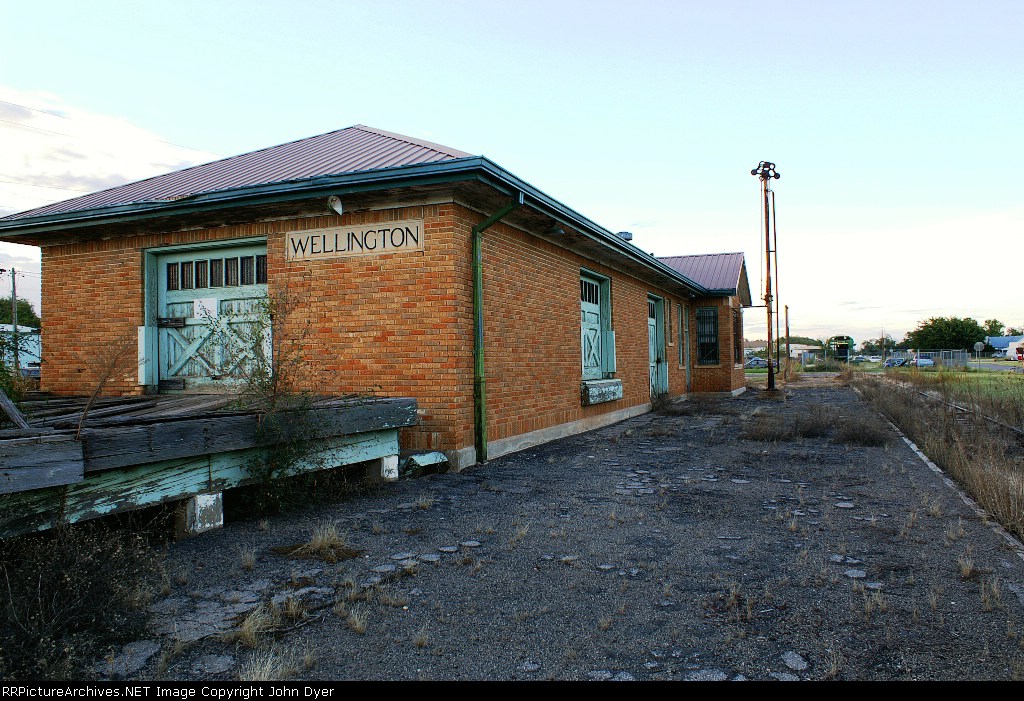 Fort Worth & Denver Northern (Burlington) Depot