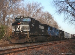 Eastbound on the ex CNJ L&S 