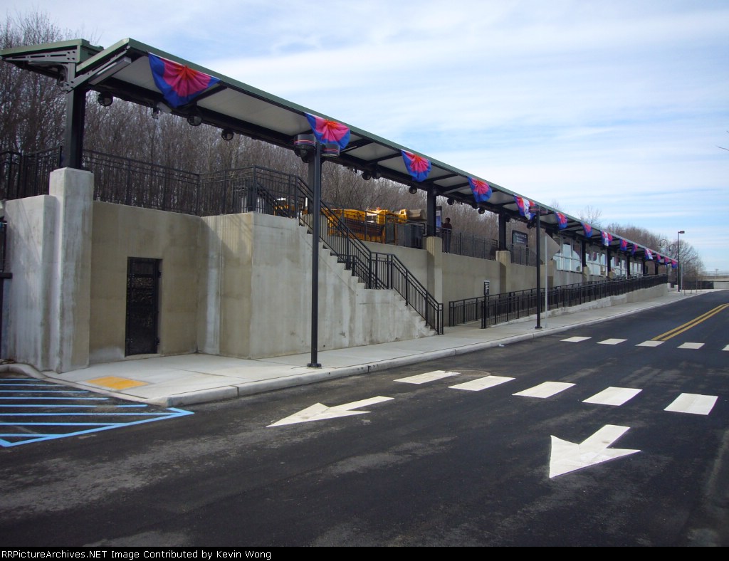 Wayne-Route 23 station