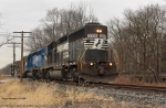 NS H75 passes Clyde Station