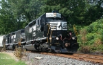 NS H75 rounding the curve