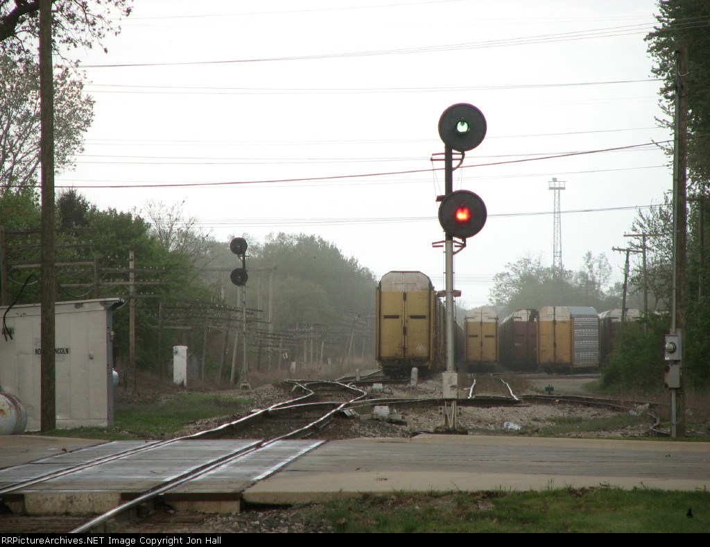 Clear indication for a southbound around the yard