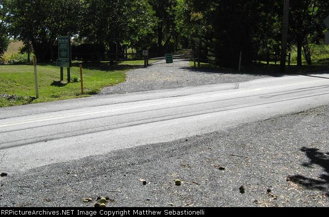 Jacksonville Road Crossing