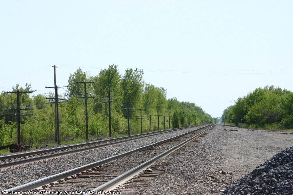 At the Hwy E crossing in Rothville.