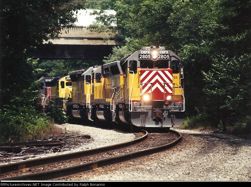 Having reached the summit of the mountain, Q271 rolls under Rte 23
