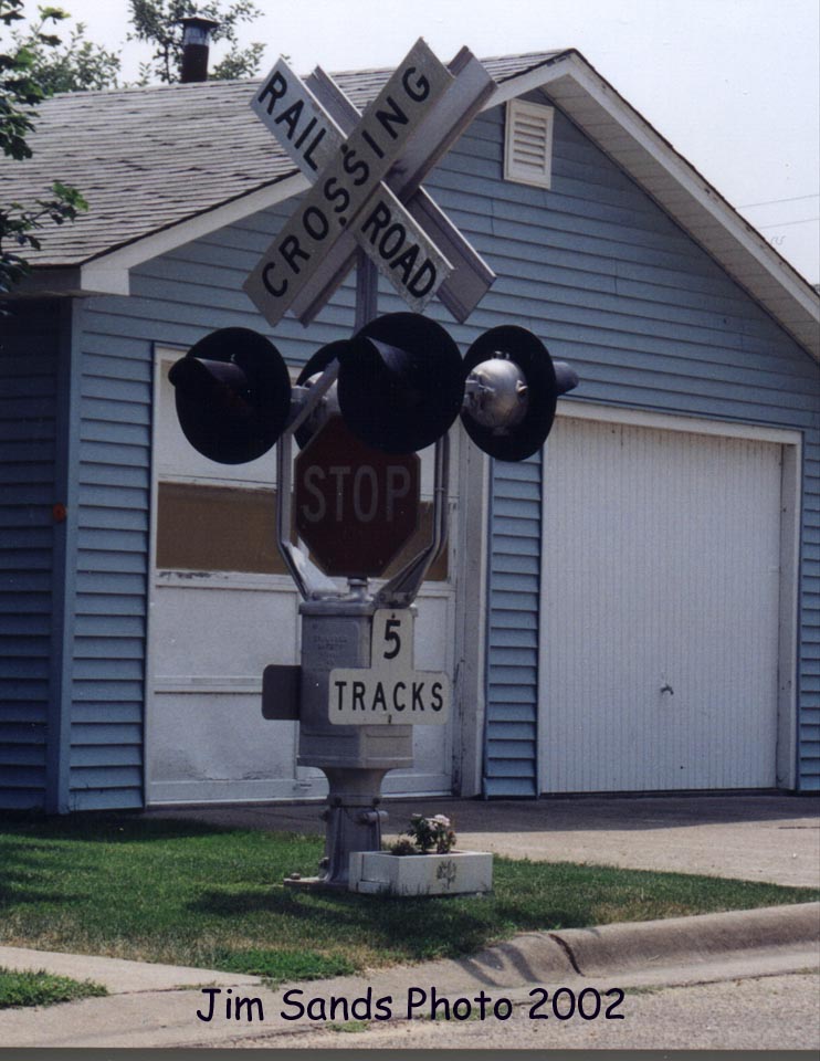 Milwaukee Crossing Signals 2002