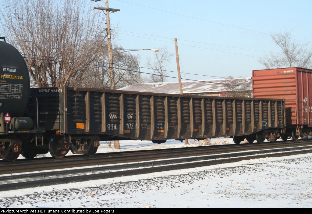 BNSF 934107