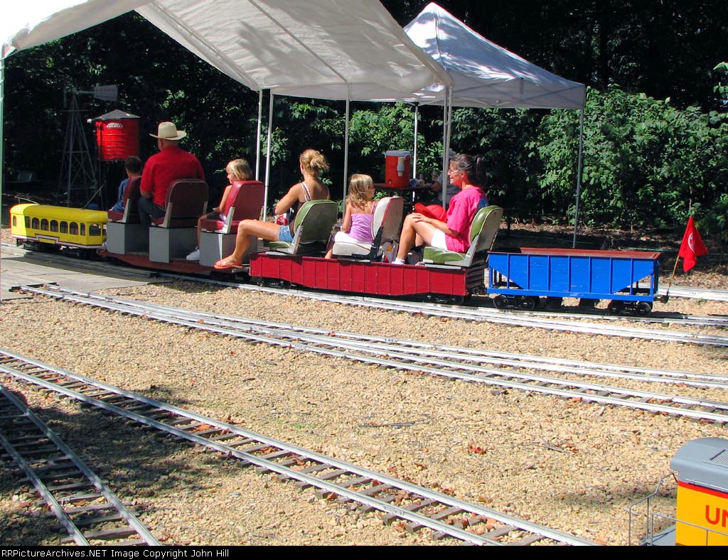 100827027 Pioneer Power Railroad http://www.pioneerpowershow.com/miniature.html